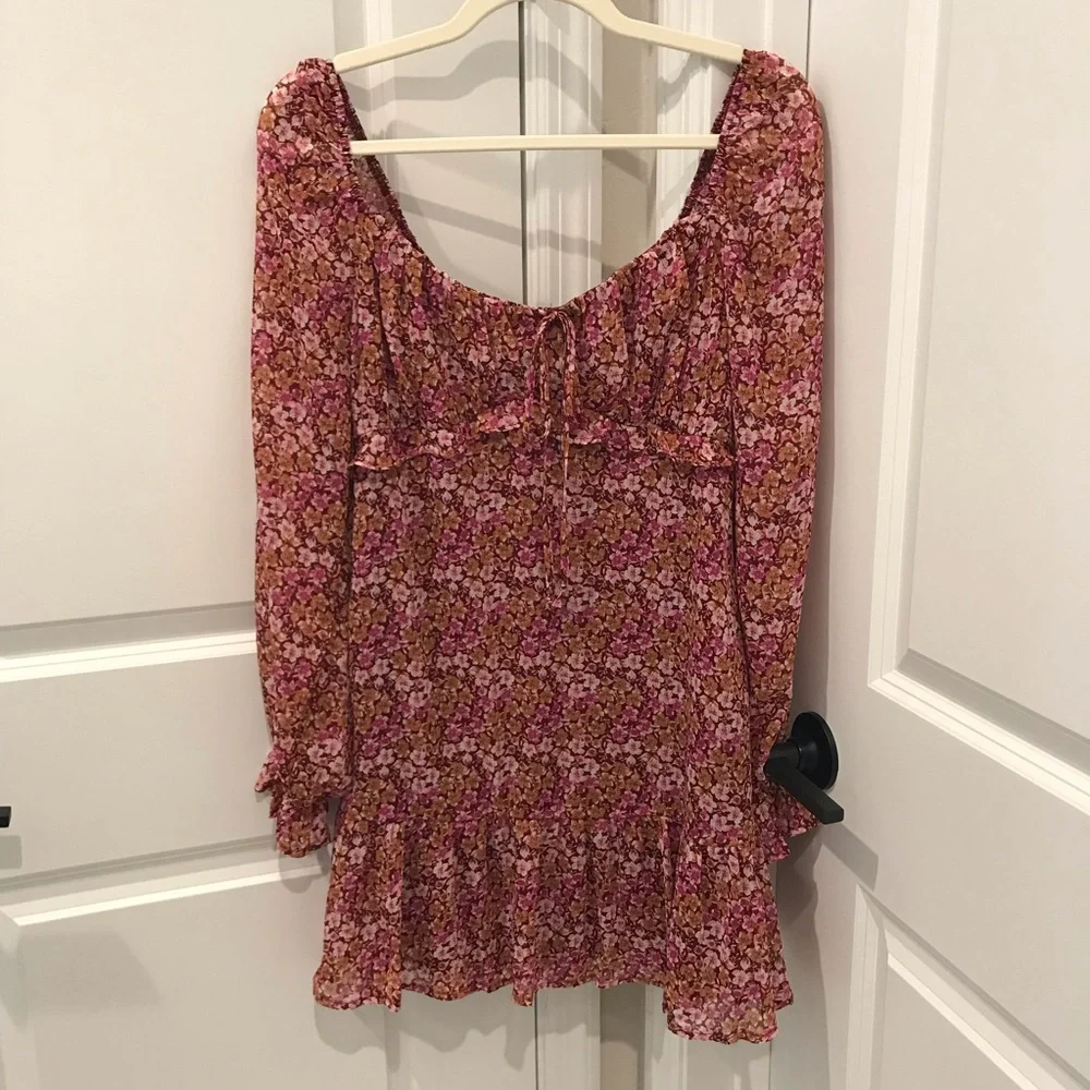 NWT Miami Floral Pink Boho Long Sleeve Mini Dress size medium